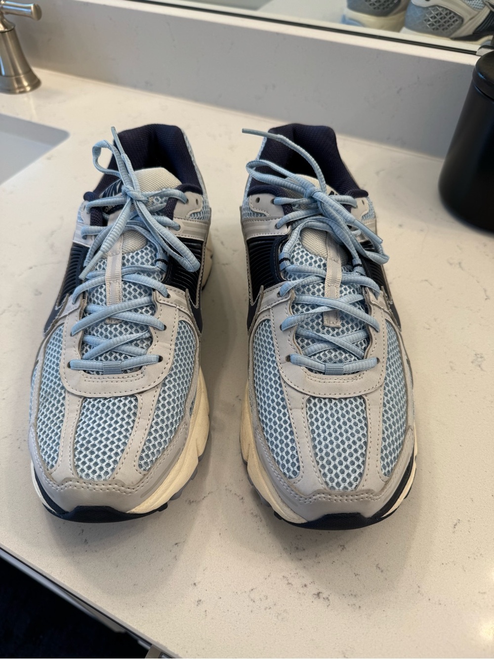 Nike Men's Zoom Vomero 5 Light Blue and Navy Sneakers